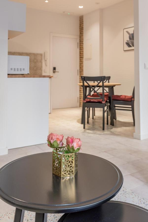 Modern Apartment Close To City Centre Valensiya Dış mekan fotoğraf