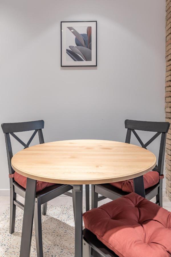 Modern Apartment Close To City Centre Valensiya Dış mekan fotoğraf